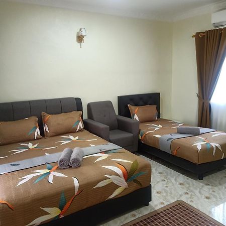 Heal Inn Roomstay- Islamic Guest Kangar Extérieur photo