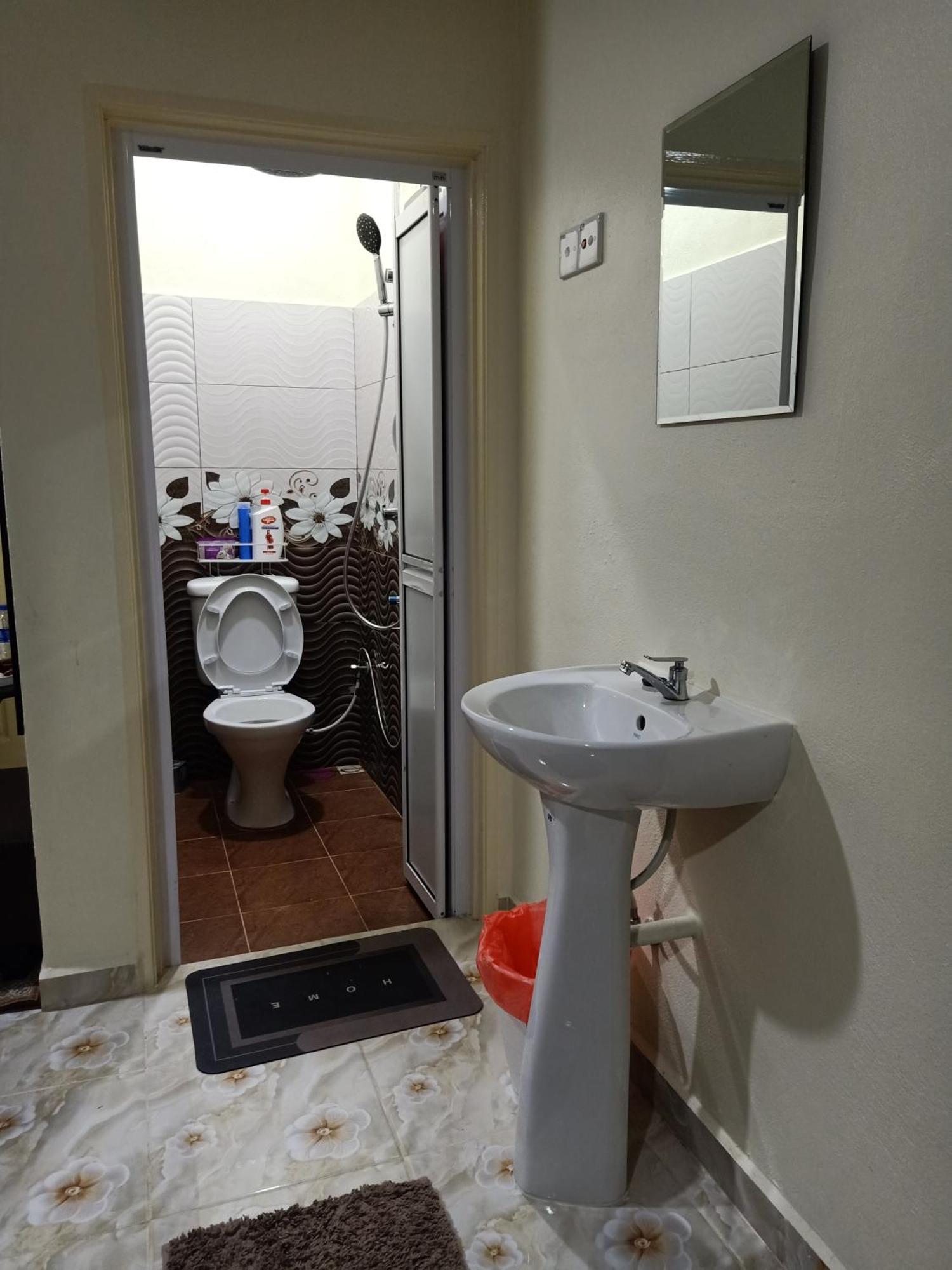 Heal Inn Roomstay- Islamic Guest Kangar Extérieur photo
